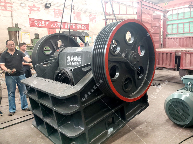 顎式青青草APP18岁污下载價格,顎式青青草APP18岁污下载廠家,大型顎破機原理,型號參數